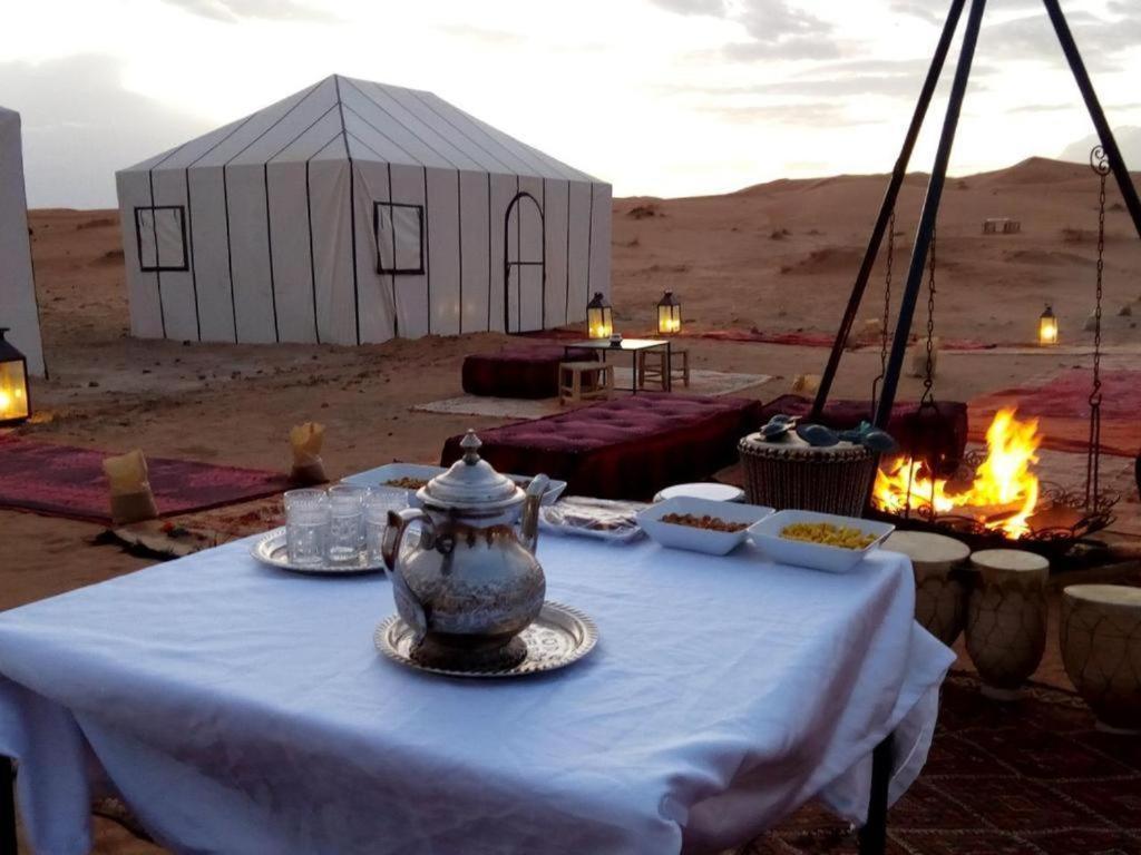 Sunset Camp Мерцуга Екстериор снимка